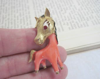 Horse Brooch, Horse Pin, Figural Pin, Vintage Brooch, Animal Pin, Horse Jewelry