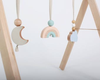 Sky Reach Baby Gym - natural wood