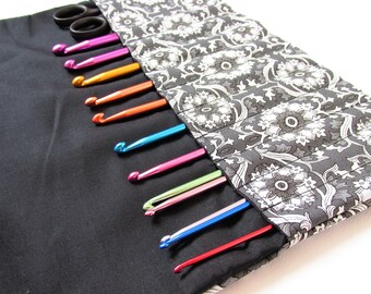 Crochet Hook Gift Idea, Crochet Lovers Gift, Crochet Hook Case, Hook Holder, Crochet Case, UK seller, Mothers Day Gift