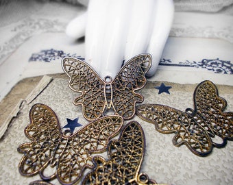 Rustic Butterfly Pendant | 1 Oxidized Antiqued Gold Tone Pendant | Sturdy Metal, Filigree Ajoure | 48mmx38mm | Boho Aged Gold Patina