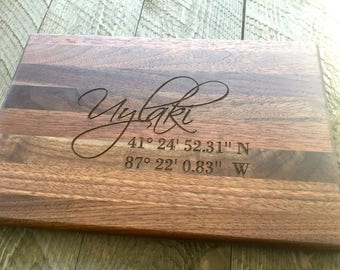 Custom Cutting Board, Realtor Closing Gift, Real estate logo, Coordinates, housewarming Gift, Personalized Cutting Board