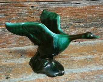 Blue Mountain Pottery Goose Figurine, Goose In Flight Pottery, BMP Pottery Green Glaze Goose In Flight