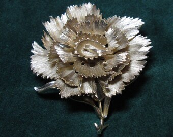Vintage Crown Trifari Brushed Gold Carnation Brooch