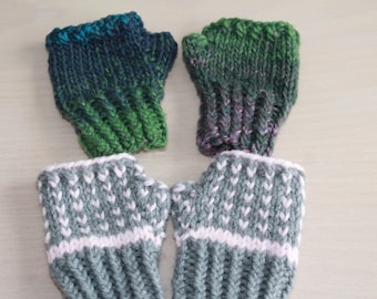 Knit fingerless gloves for toddler