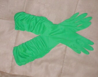 Vintage 1940's Emerald Green Formal Gloves