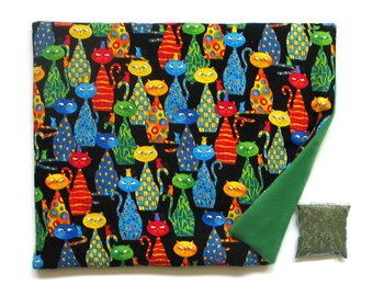 Catnip Mat plus Catnip Fancy Cats Little Mice Refillable Reversible