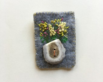 Yellow Palette Pin - textile brooch - original - OOAK