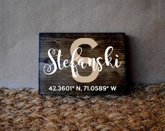 Family Gift, Coordinates, Hometown Sign | Wooden Sign, Housewarming Gift, Custom Coordinates sign, GPS Coordinates Gift, Christmas Gift
