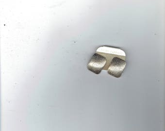 silver hammered earrings 1980