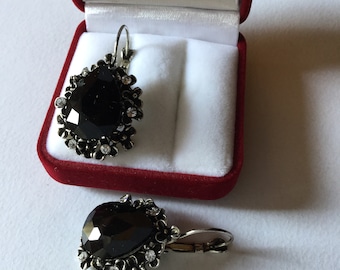 Antique Victorian Style Black Jet Earrings Nd Silver Flowers Mourning Jewels