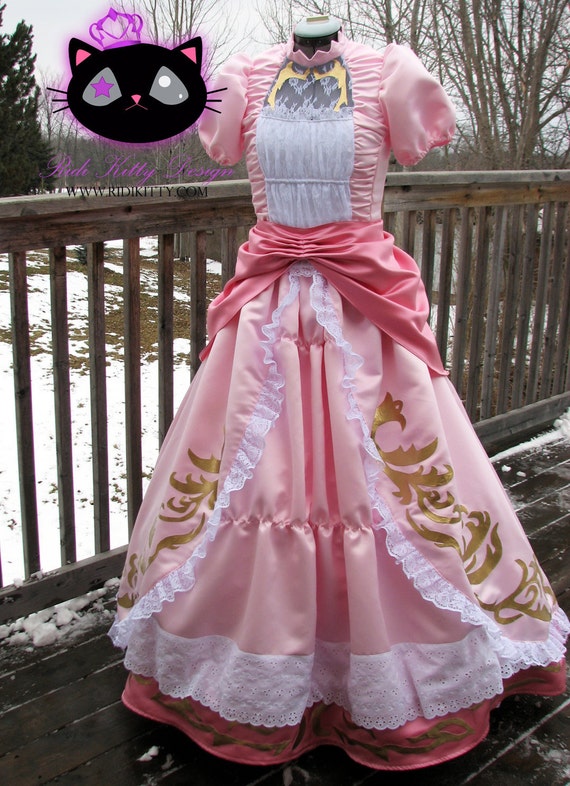 Items similar to Princess Peach cosplay costume on Etsy