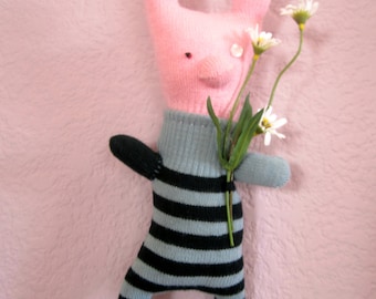 Stuffed Pig, animal, glove animal, doll, soft wall sculpture, daisy, flowers, OOAK