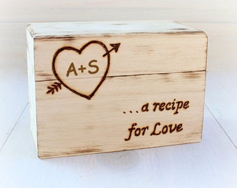 Wood Recipe Box - Farmhouse Recipe Box - Recipe Card Storage - 4x6 Recipe Card Box - Bridal Shower Gift - Persnalized Gift - Wedding Gift
