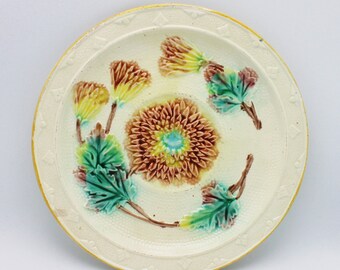 Majolica Astor Pattern Antique Plate Hampshire Pottery Works Circa 1880