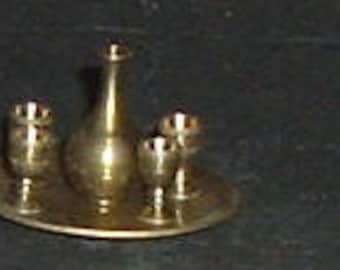 WINE SERVICE Carife with 4 Cups