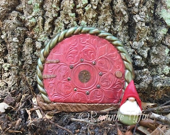 Enchanted Floral Garden - Ruby Ring Fairy Door