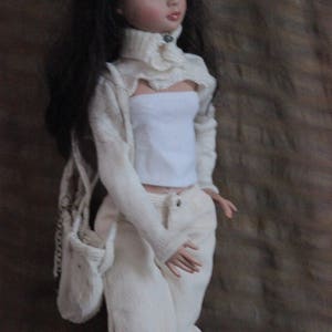 Outfit for ellowyne wilde