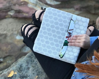 Charming eco-friendly vegan clutch bag