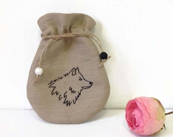 Drawstring Bag, Gift Bag, Favor Bag, Embroidered Wolf Bag, Personalized bag, Linen Drawstring Pouch, Beige Jewelry Bag, Bags and purse,
