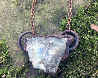 Raw Labradorite Necklace, Rough Labradorite Pendant, Labradorite Jewelry, Gemstone Jewelry, rough stone jewelry, rough stone necklace