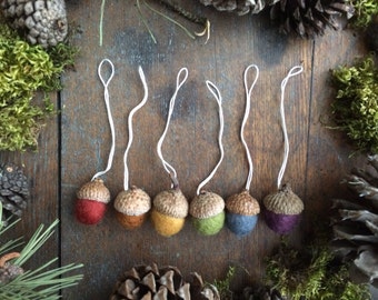 Wool acorn ornaments, set of 6, Earth Tones Rainbow, felt rainbow acorn ornaments, Waldorf Christmas, Montessori acorns, miniature ornaments