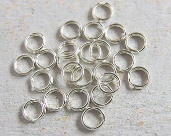 30 of 925 Sterling Silver Split Rings 5 mm. :th2082