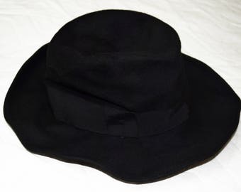 Vintage fedora black hat