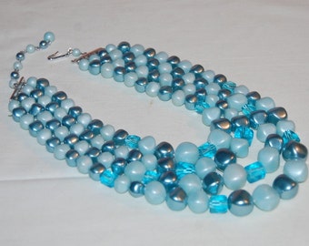 Blue Parfait 50's Plastic 3 Strand Beaded Necklace Dazzling