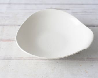 Vintage Red Wing Bowl Fruit Bowl White Art Deco Retro Decor Vintage Kitchen