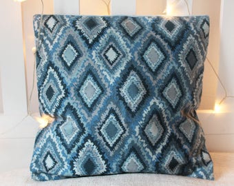 Pillow case with ethnic print