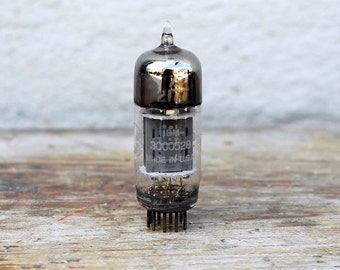 IBM Z2177 vacuum tube, used in early digital circuits 30000528 Z2177 3 International Business Machines tube computer