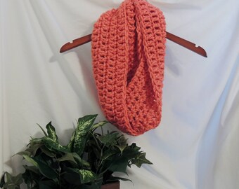 Crochet Infinity Scarf (Coral)