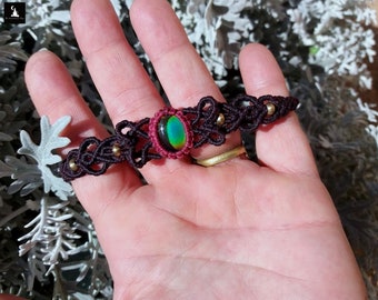 Mood Bracelet, Color Changing Bracelet, Micro-macrame Mood Bracelet, Heat sensitive bracelet, Mirage Hippie Bracelet, macrame jewelry