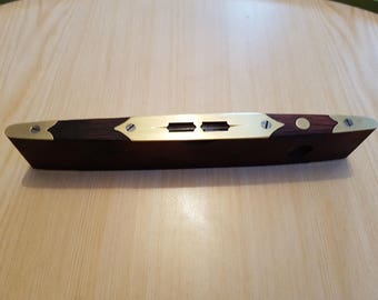 Antique boat level