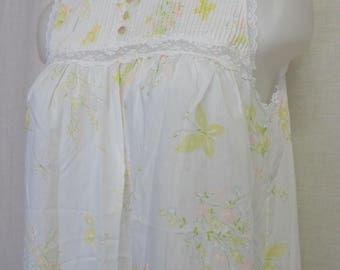 Old Fashioned Nightgown Summer Cotton Blend Nightgown White Nightgown Medium