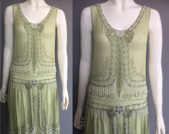1920s flapper dress/ beaded dress- sadly wounded