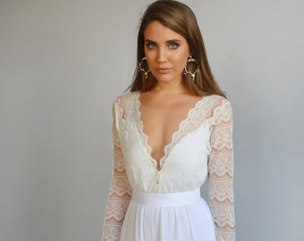 Bohemian wedding dress, Boho wedding dress, Lace wedding dress, Lace gown, Romantic wedding dress, Long sleeves wedding dress, Deep V neck
