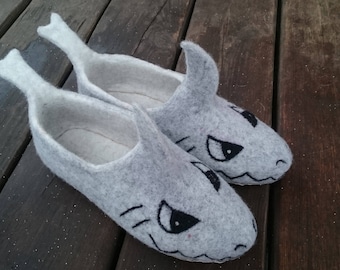 Felt slippers-felt clogs-Sharks slippers-fish slippers-funny slippers-funny gift-warm gift