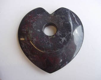 Japse gemstone heart pendant