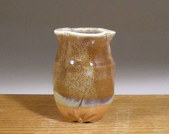 Clearance SALE , Bud Style Vase , Small Stoneware Pottery Vase , by Jon Whitney Pottery