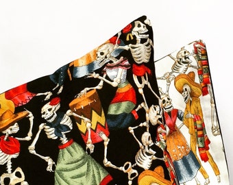 Mexican dancing skeletons (white)cushion cover