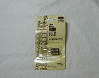 1960s Sears Kenmore Sewing Machine Light Bulb 20 6797, New in Package, Bayonet Socket, 15 Watt, Sears, Roebuck & Co, Vintage Sewing Parts