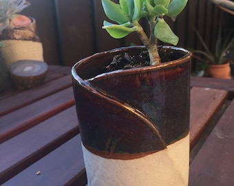Stoneware - Purple Wrap Plant Home