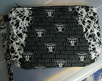 Raiders wristlet purse