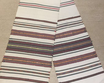 Vintage ukrainian table runner
