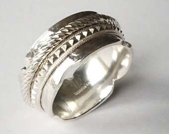 Sterling silver handmade two band spinner ring, hallmarked in edinburgh