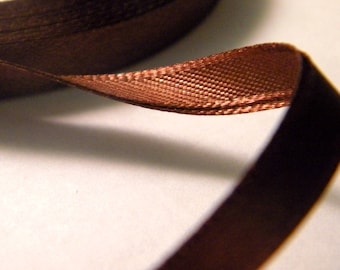 11 m of Ribbon in Brown satin 6 mm - No. 3