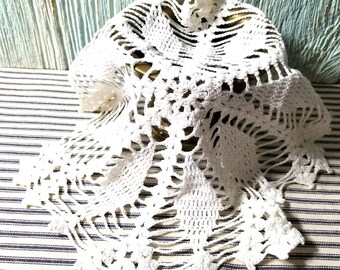 Vintage Hand Crochet Cotton Doily, Shabby Cottage, Arts Crafts Collage Project, Vintage Ephemera, Crochet Doily