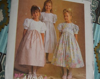 McCalls 8578 Childrens and Girls Dress Sewing Pattern - UNCUT - Size 6 7 8
