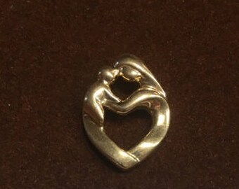 Gold Mother Baby Pendant